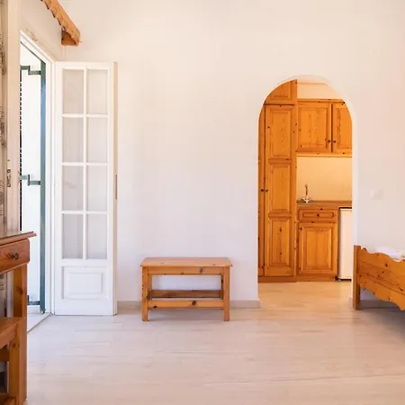 Athineos Apartment'S